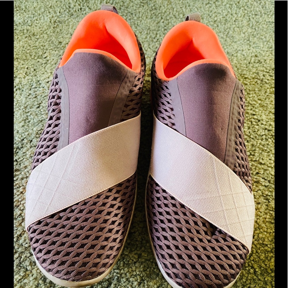 Nike shoes used